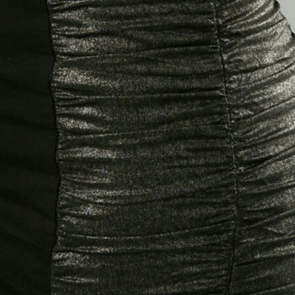 Side Swiped Mini Dress - Picture 3 of 4